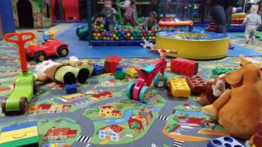 Çocuk Oyun Odası anaokulu, Kiev, Ukrayna, 11.252017 oyun