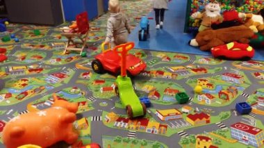Çocuk Oyun Odası anaokulu, Kiev, Ukrayna, 11.252017 oyun