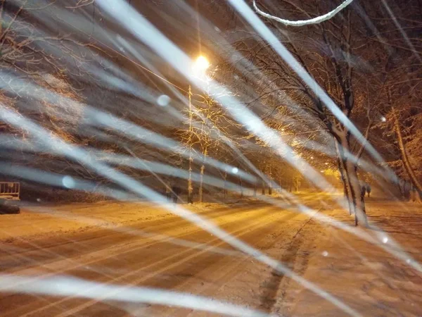 Heavy Snowing at the Night in Kiev, Ukraine — Stock Photo, Image