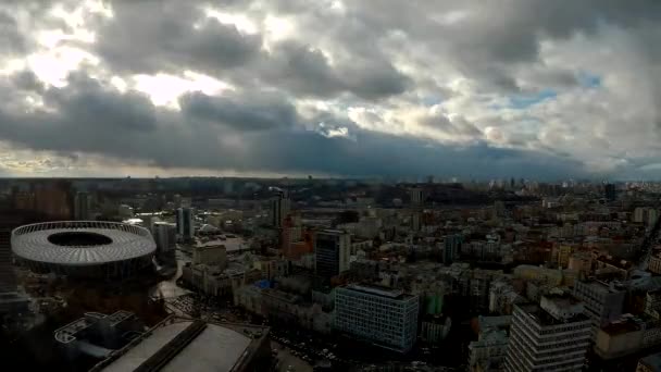 Хмари Пливуть Над Містом Сніг Дощ Погода — стокове відео