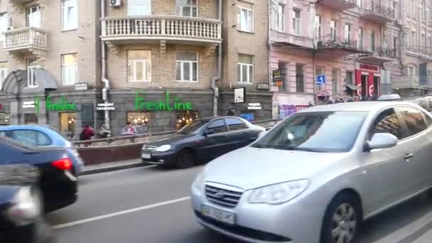 Kiev April 2018 Ukraina Lalu Lintas Padat Kota Mobil Perlahan — Stok Video