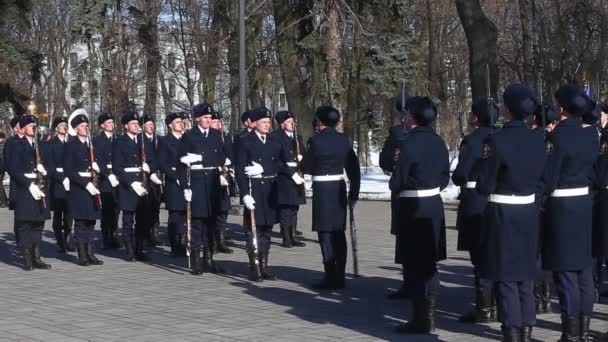 Київ Україна Березня 2018 Почесної Варти Української Армії Показує Хитрощі — стокове відео