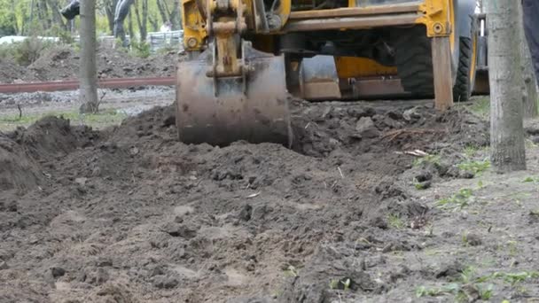 Kiev Abril 2018 Ucrania Cubo Excavadora Cava Suelo — Vídeos de Stock