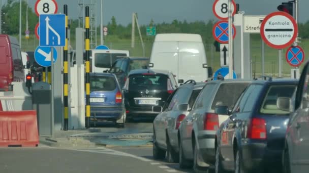 Hrushiv Ukraine May 2018 Hrushiv Budomezh Checkpoint Border Ukraine Poland — Stock Video
