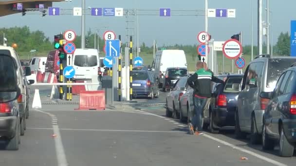 Hrushiv Ukraine May 2018 Hrushiv Budomezh Checkpoint Border Ukraine Poland — Stock Video