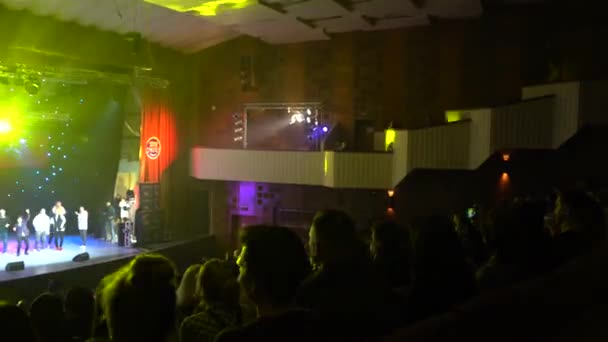 Kiev Ucrânia Europa Novembro 2019 Espectadores Aplaudem Sala Concertos Durante — Vídeo de Stock