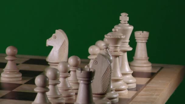 Chess Green Background Chess Board Pieces Chess Pieces Green Background — 图库视频影像