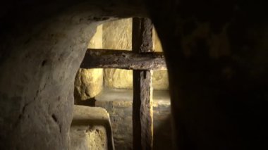 Chernihiv, Ukrayna, Elias Kilisesi, Anthony Mağaralarının İç Görünümü. Manastırdaki yeraltı geçidi..