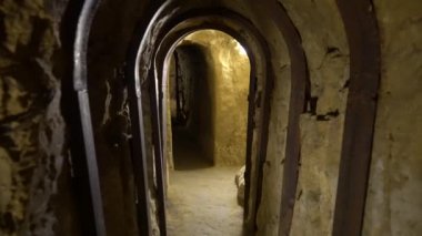 Chernihiv, Ukrayna, Elias Kilisesi, Anthony Mağaralarının İç Görünümü. Manastırdaki yeraltı geçidi..