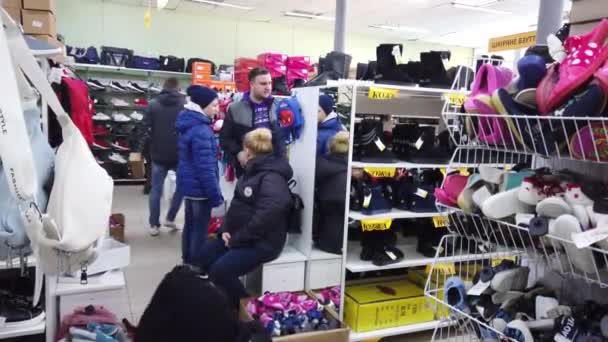 Europe Kiev Ukraine February 2020 Girl Trying Sneakers Shoe Store — Stock video