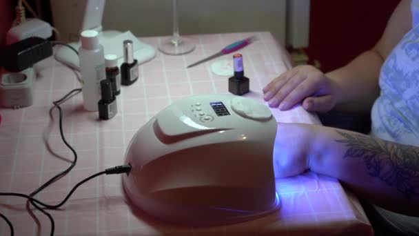 Girl Independently Manicures Quarantine Coronavirus Woman Does Her Own Manicure — Stock Video