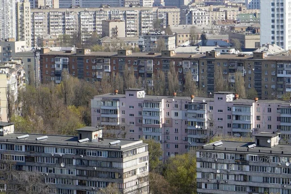 Europe Kiev Ukraine April 2020 View City Real Estate 住宅公寓楼 — 图库照片