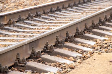 Dinyeper şehrinde bir kış günü Ukrayna demiryolu