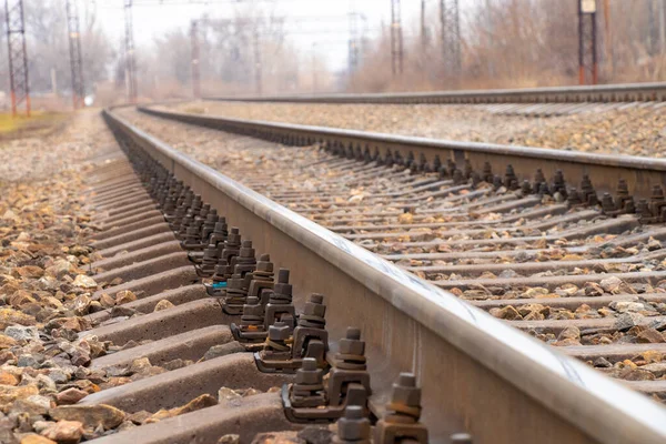 Chemin de fer ukrainien sur une journée d'hiver dans la ville de Dniepr — Photo