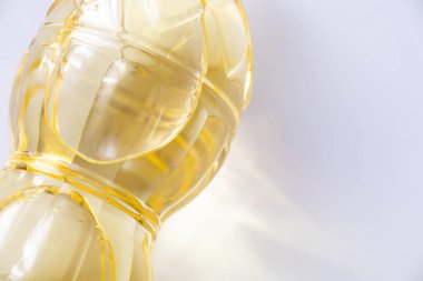 Ayçiçeği yağlı plastik şişe