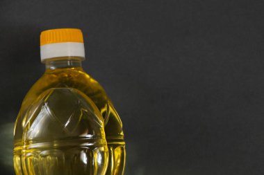 Plastik şişe rafine ayçiçeği