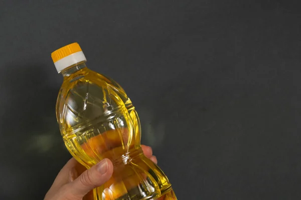 Пластикова Пляшка Повна Вишукана Соняшникова — стокове фото