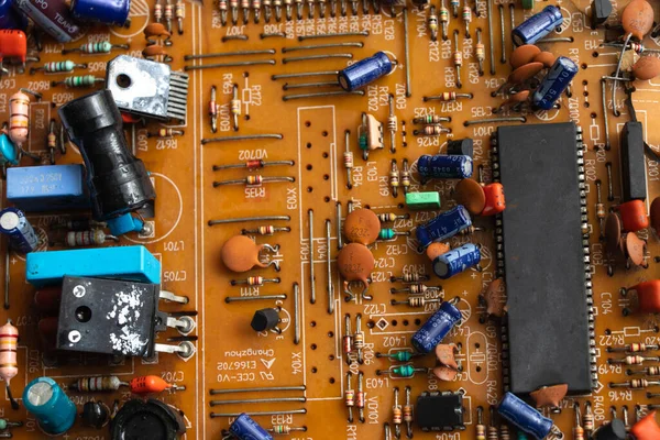回路基板回路 分解されたコンピュータ — ストック写真