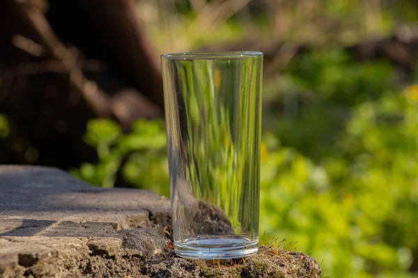 Empty Transparent Glass Goblet Stands Ground — Stock Photo, Image