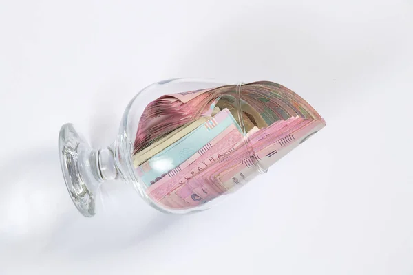 Гривня Долар Лежать Склянці Білому Тлі — стокове фото