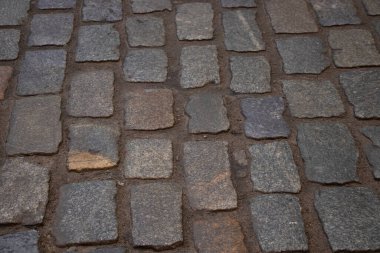 Arka plan olarak Ukrayna 'da taş yol