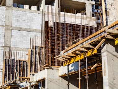 Beton duvar, parça için takviye yapı