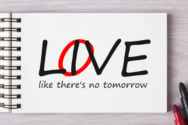 Viver, amar como se não houvesse amanhã — Fotografia de Stock