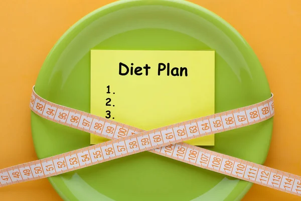 Diet Plan Koncept Notera Plattan Med Måttband — Stockfoto