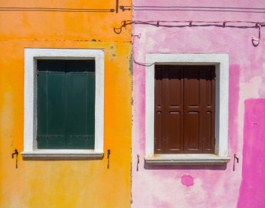 Burano, Venedik renkli ev cephe