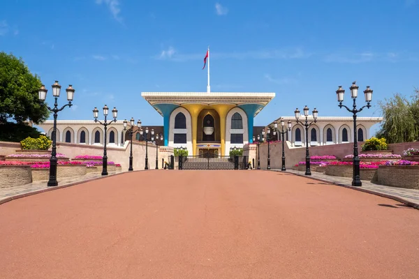Королівський палац у Об'єднані Арабські Емірати — стокове фото
