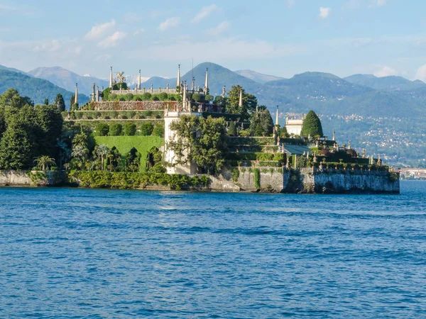 Vackra trädgårdar Isola Bella, Lake Maggiore, Italien — Stockfoto