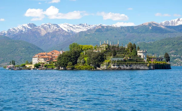 Isla Isolabella en Lago Maggiore — Foto de Stock