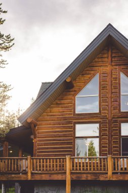 Rustik dağ günlük kabin