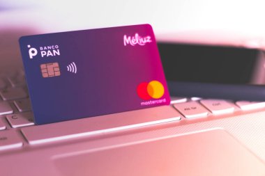 7 Ocak 2020, Brezilya. Bu resimde Pan bankasının kredi kartı var.