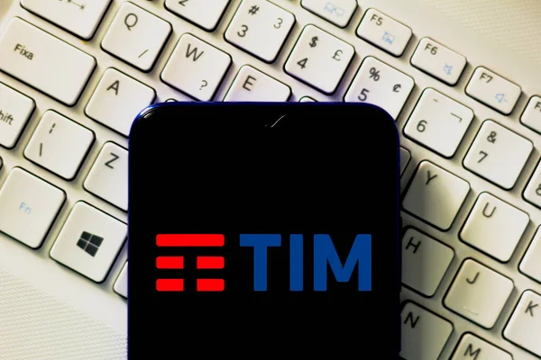 February 18, 2020, Brazil. In this photo illustration the TIM logo app is seen displayed on a smartphone — Stock Photo, Image