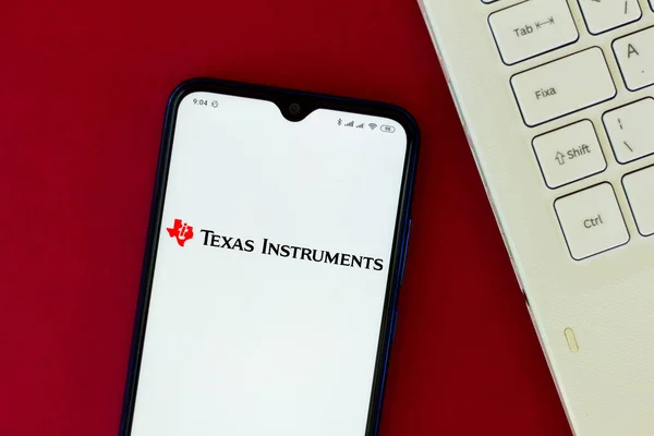 Марта 2020 Года Бразилия Этой Фотографии Логотип Texas Instruments Показан — стоковое фото