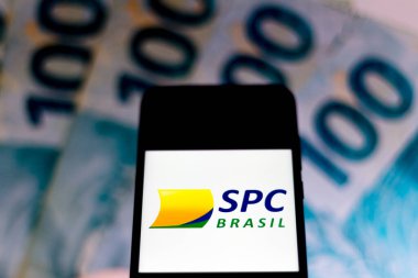 3 Nisan 2020, Brezilya. Bu resimde SPC Brasil logosu akıllı telefondan gösteriliyor..