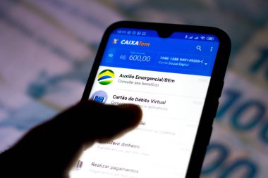 22 Mayıs 2020, Brezilya. Bu resimde Caixa Tem uygulaması bir akıllı telefonda görüntülendi.