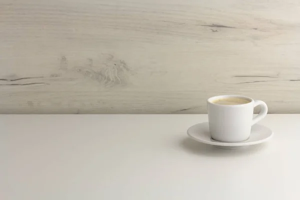 Bir fincan espresso kahve.