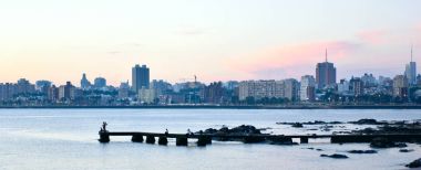 Plaj ve manzarası arka plan, Montevideo, gün batımı sahnesi