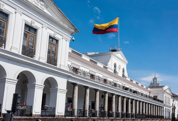Palácio de governo da República do Equador — Fotografia de Stock