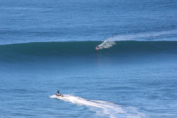 Nazare Portugal Dezembro 2019 Surfistas Ondas Gigantes Nazar Portugal Podem — Fotografia de Stock
