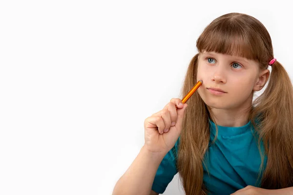 Una Chica Hace Tarea — Foto de Stock