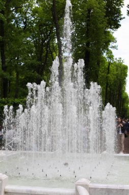 Çeşme su Park yaz aylarında su sıçramalarına