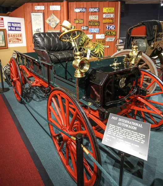 May 2019 Usa Virginia Luray Caverns Museo Caravano Coches Transporte Fotos De Stock