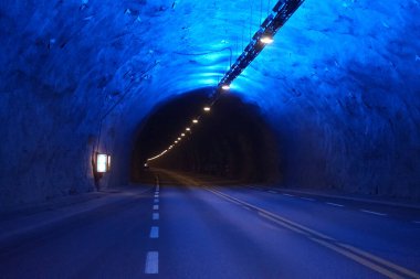 Laerdal, Norveç 'teki tünel