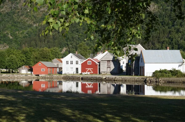 Maisons Bois Norvégiennes Été — Photo