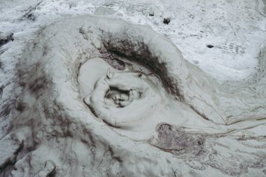 Romanya 'nın Buzau kentinde çamur volkanları