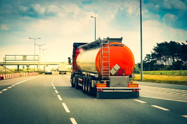 Tankwagen Een Snelweg — Stockfoto