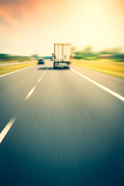 Lkw Auf Der Autobahn — Stockfoto